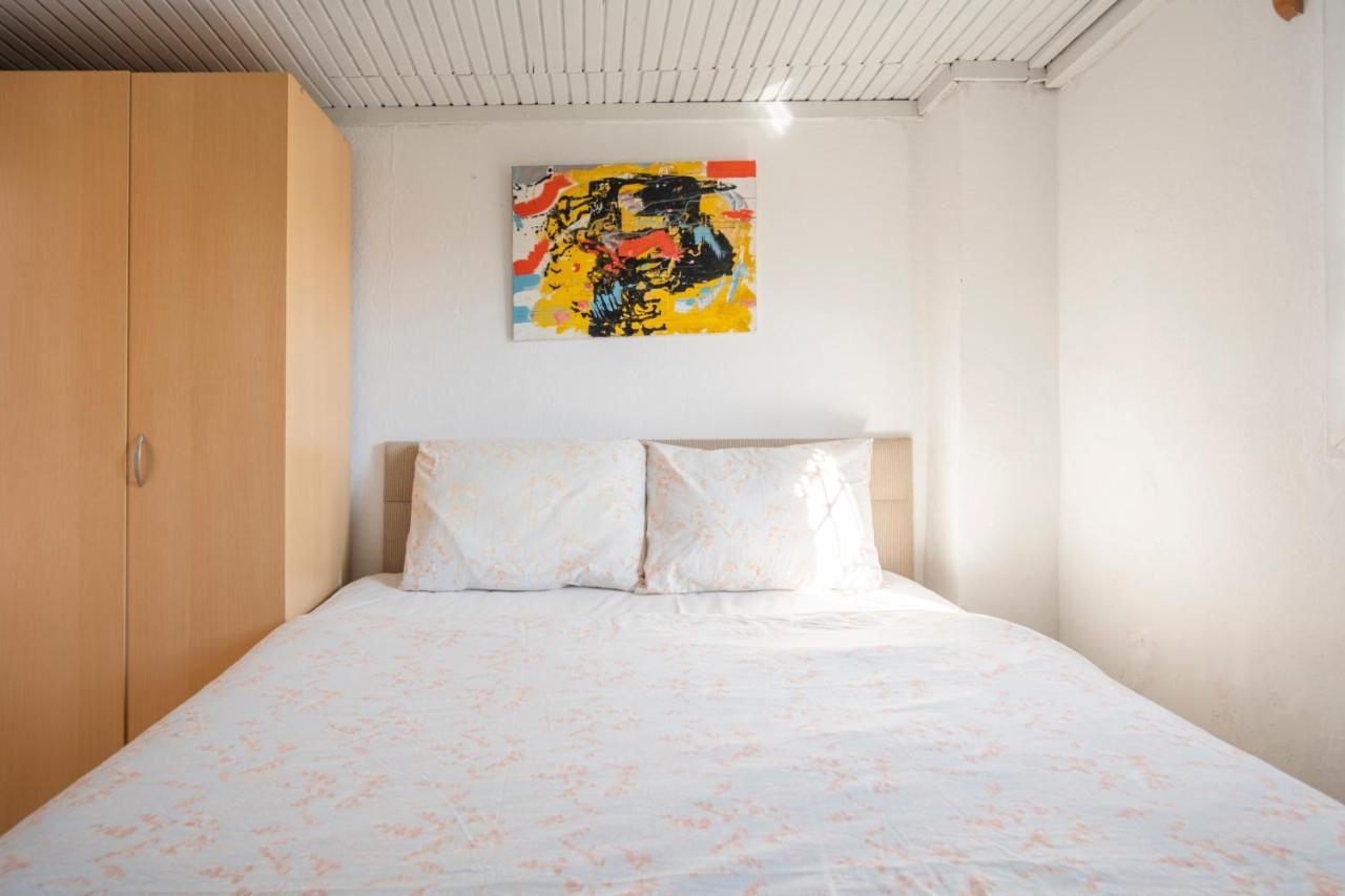 Central, Cozy, 15 Min Walk To The Beach, Fast Wi-Fi, Free Parking, 4Ppl 博德鲁姆 外观 照片
