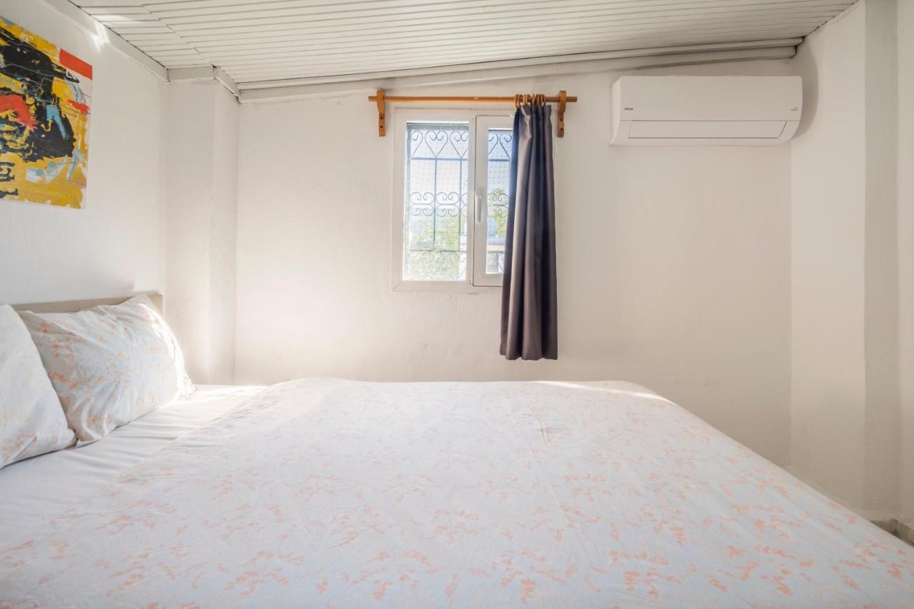 Central, Cozy, 15 Min Walk To The Beach, Fast Wi-Fi, Free Parking, 4Ppl 博德鲁姆 外观 照片