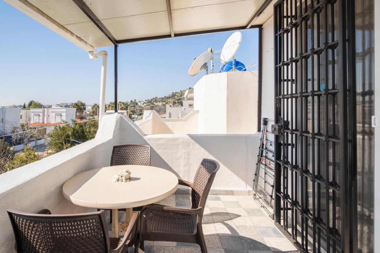 Central, Cozy, 15 Min Walk To The Beach, Fast Wi-Fi, Free Parking, 4Ppl 博德鲁姆 外观 照片