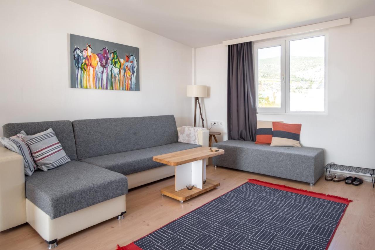 Central, Cozy, 15 Min Walk To The Beach, Fast Wi-Fi, Free Parking, 4Ppl 博德鲁姆 外观 照片